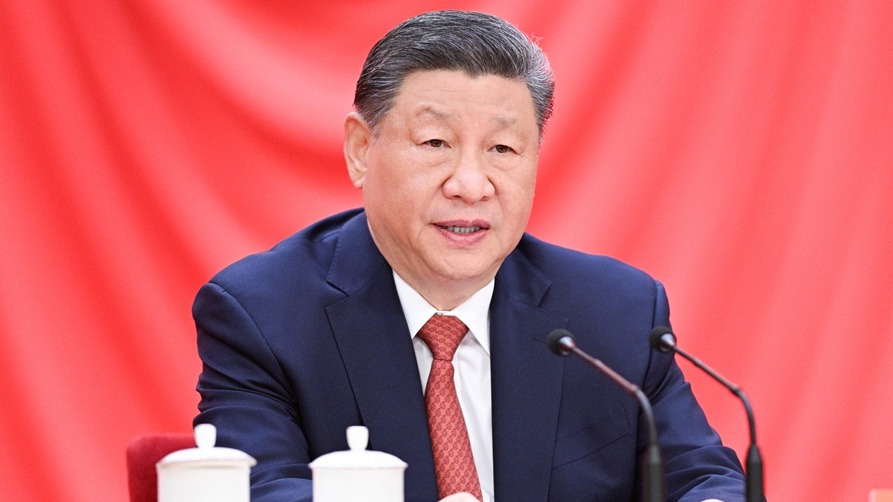 庆祝中华全国总工会成立100周年暨全国劳动模范和先进工作者表彰大会隆重举行 习近平发表重要讲话