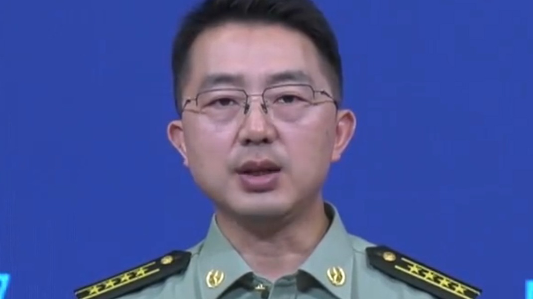 国防部新闻发言人上新啦！刚见面就发布重磅新闻